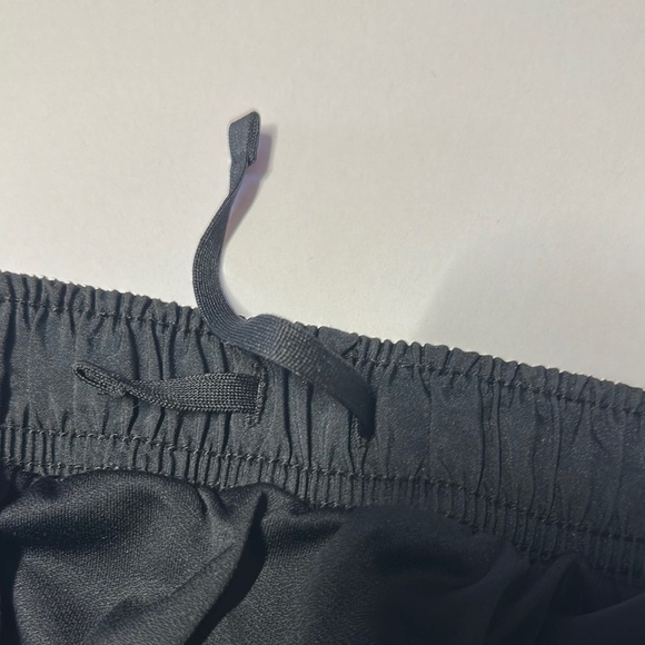 Nike Black Athletic Shorts Lightweight Training Essential - Picture 8 of 8